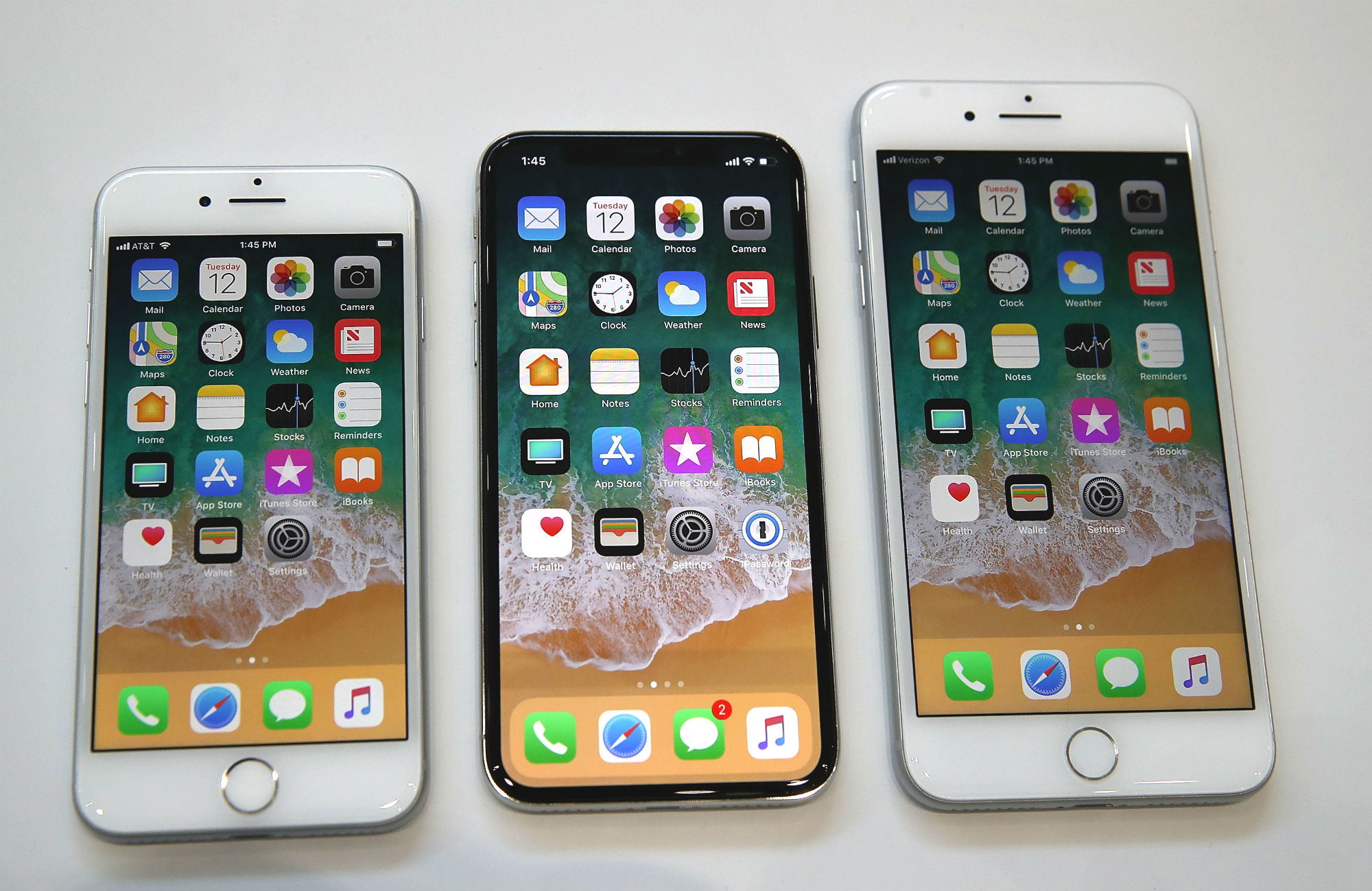5 Reasons to Buy the iPhone 8 Instead of the iPhone X
